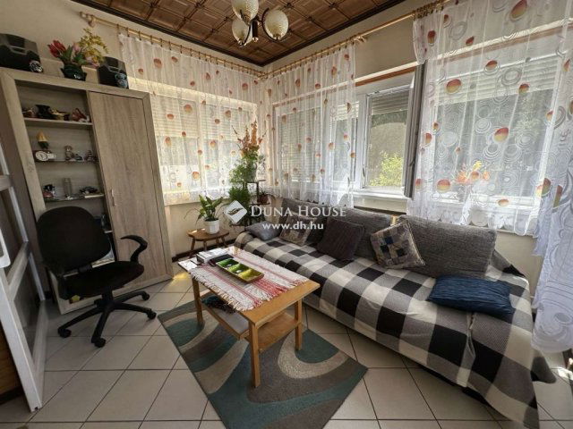 Eladó családi ház, Ráckevén 59.99 M Ft, 2 szobás