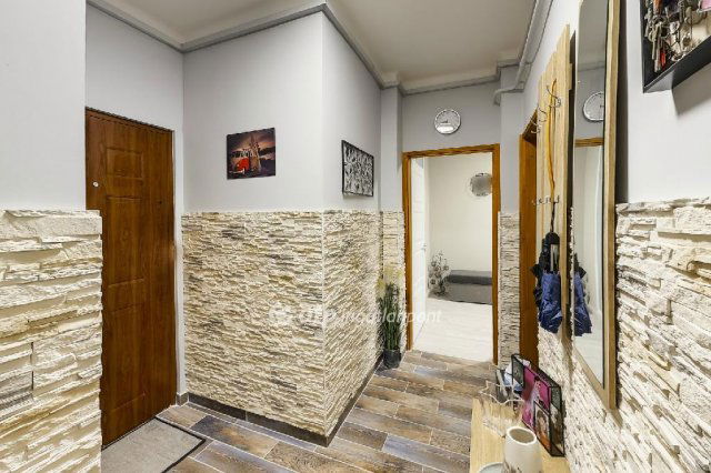 Eladó téglalakás, Miskolcon 30 M Ft, 2 szobás