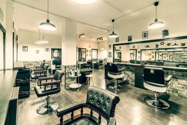 Kiadó üzlethelyiség, VIII. kerületben, Kisfaludy utcában