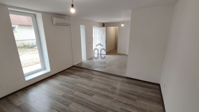 Eladó családi ház, Ősin 55 M Ft, 3 szobás