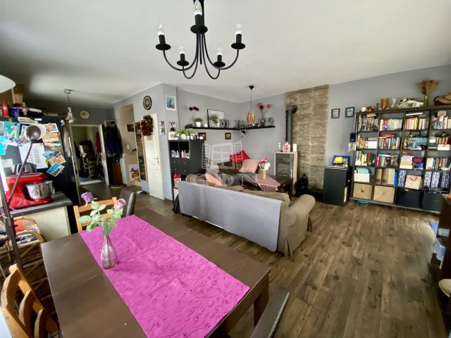 Eladó ikerház, Tárnokon 95 M Ft, 4+1 szobás