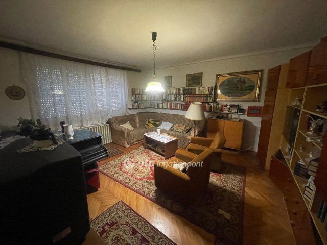 Eladó családi ház, Sarkadon 25 M Ft, 3+1 szobás