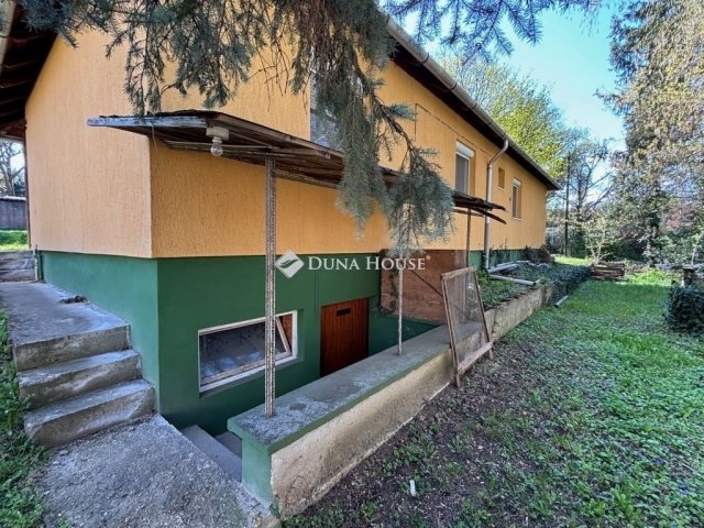 Eladó családi ház, Budaörsön 159.99 M Ft, 2 szobás