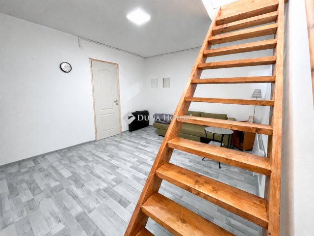 Eladó téglalakás, Budapesten, XX. kerületben 34.9 M Ft, 3 szobás