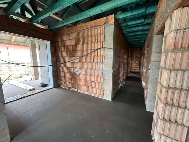 Eladó családi ház, Monoron 169 M Ft, 5 szobás