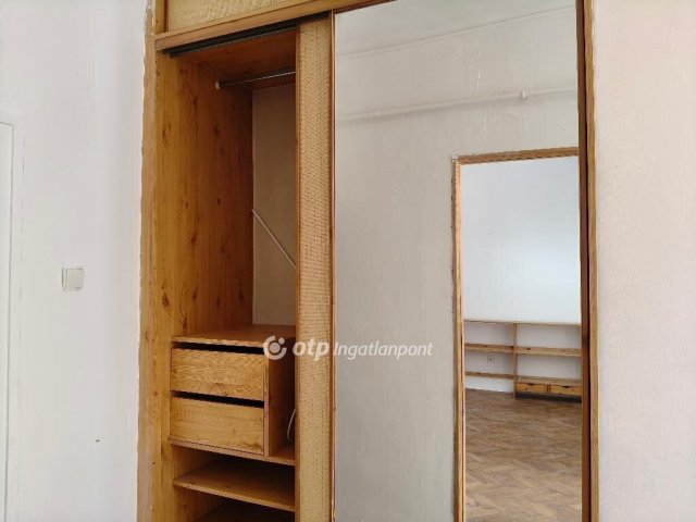 Eladó téglalakás, Budapesten, XIX. kerületben 41.9 M Ft