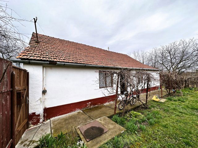 Eladó családi ház, Mezőkovácsházán 3.3 M Ft, 1 szobás