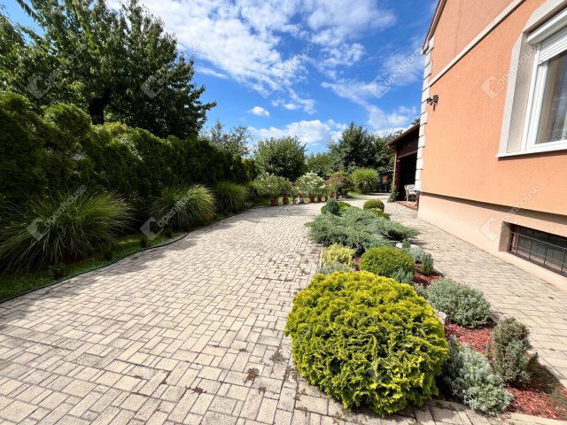 Eladó családi ház, Miskolcon 79.9 M Ft, 5 szobás