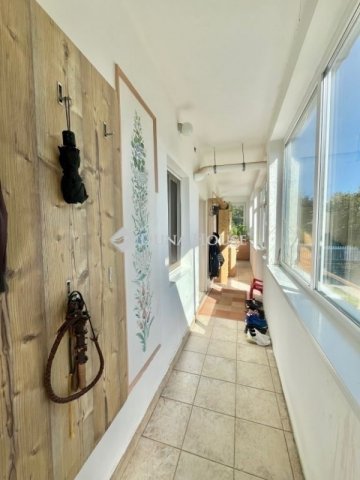 Eladó családi ház, Domonyban 63.5 M Ft, 5 szobás