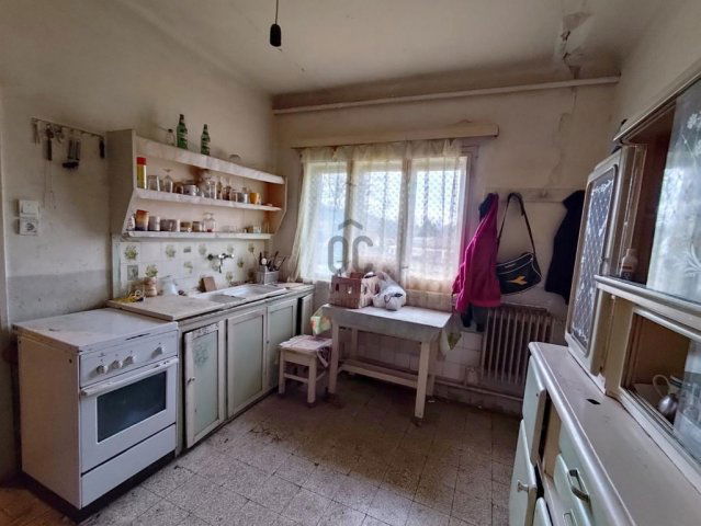 Eladó családi ház, Csömörön 59 M Ft, 3 szobás