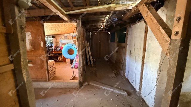 Eladó családi ház, Pilisen 83.5 M Ft, 5 szobás