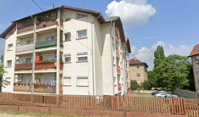 Eladó téglalakás, Szigetszentmiklóson 40 M Ft, 2 szobás