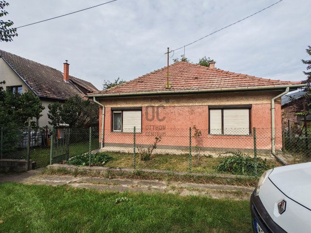 Eladó családi ház, Budapesten, XVII. kerületben 68.3 M Ft