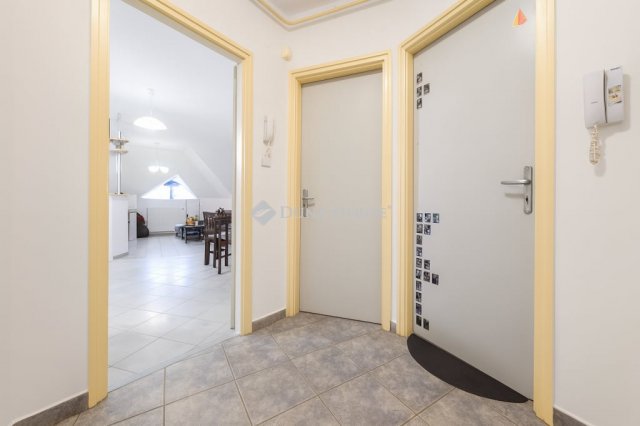 Eladó téglalakás, Budapesten, XVIII. kerületben 87.5 M Ft