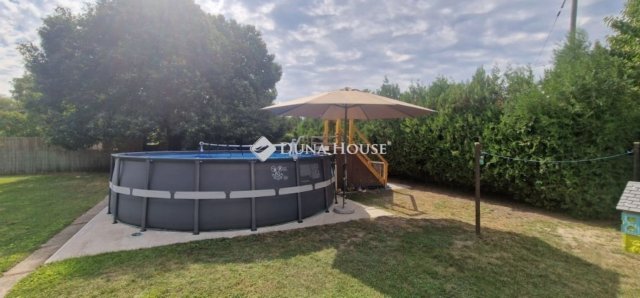 Eladó családi ház, Gárdonyban 93 M Ft, 5 szobás