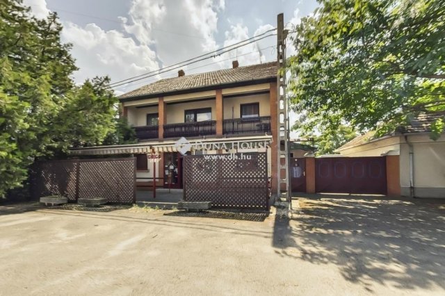 Eladó családi ház, Lajosmizsén 209 M Ft, 5 szobás