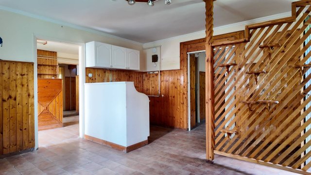 Eladó családi ház, Sopronhorpácson 59.9 M Ft, 7+2 szobás