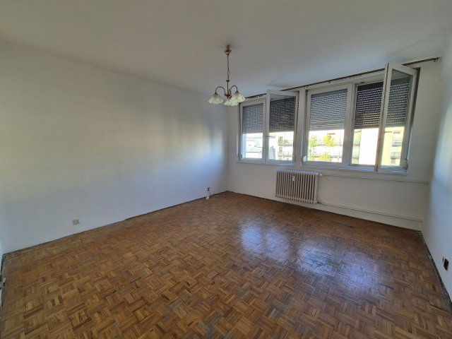 Eladó téglalakás, Debrecenben, Holló János utcában 42.4 M Ft