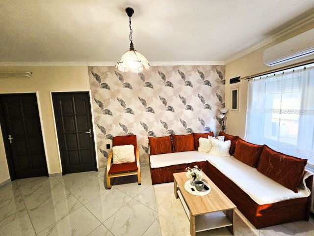 Eladó családi ház, Kiskunhalason 54.9 M Ft, 5 szobás