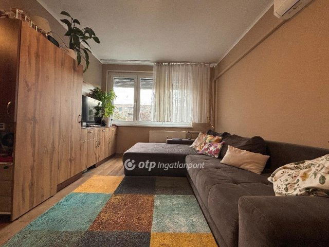 Eladó panellakás, Budapesten, XIII. kerületben 99.5 M Ft