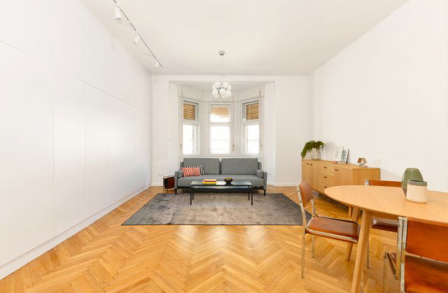 Kiadó téglalakás, albérlet, Budapesten, V. kerületben, 2 szobás