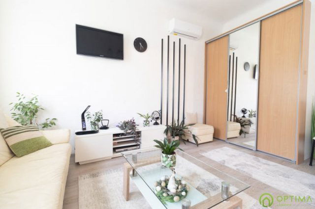 Eladó családi ház, Vecsésen 94.5 M Ft, 3 szobás