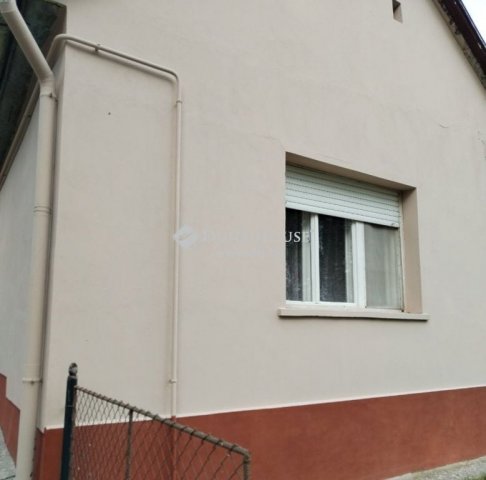 Eladó családi ház, Bábonymegyeren 58.5 M Ft, 3 szobás