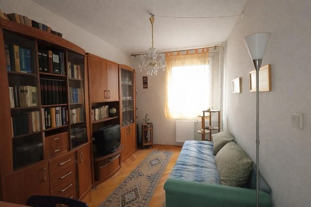 Eladó panellakás, Budapesten, IV. kerületben, Pozsonyi utcában