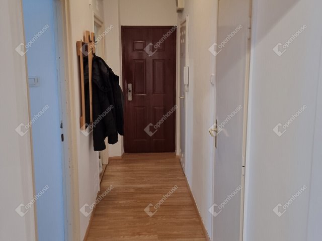 Eladó téglalakás, Szombathelyen 31.5 M Ft, 2 szobás