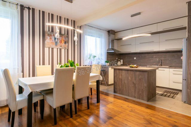 Eladó családi ház, Halászin 118 M Ft, 4 szobás