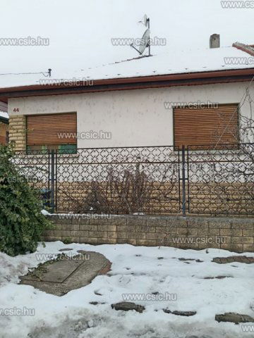 Eladó ikerház, Budapesten, IV. kerületben 89.9 M Ft, 2+1 szobás