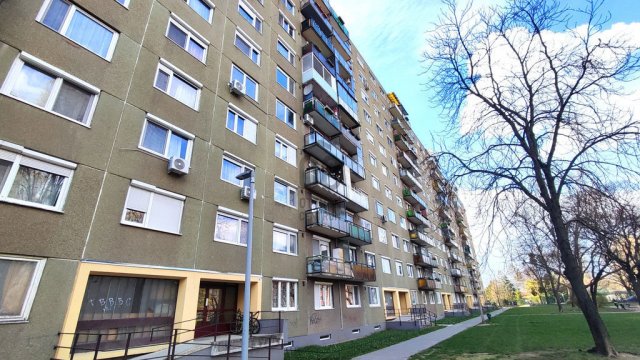 Eladó panellakás, Budapesten, XV. kerületben 58 M Ft, 2 szobás