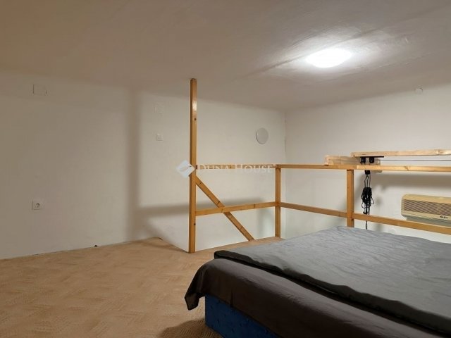 Eladó téglalakás, Budapesten, VIII. kerületben 48 M Ft, 1 szobás