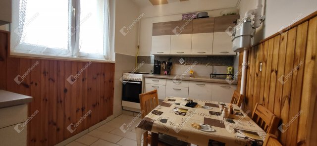 Eladó téglalakás, Szegeden 58.9 M Ft, 2 szobás