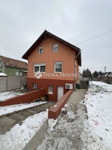 Eladó családi ház, Szigethalmon 147.9 M Ft, 6 szobás