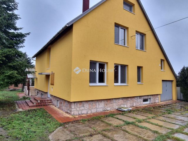 Eladó családi ház, Gárdonyban 135 M Ft, 6 szobás
