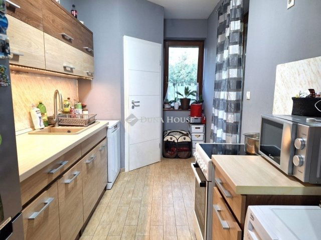 Eladó családi ház, Kecskeméten 99.9 M Ft, 6 szobás