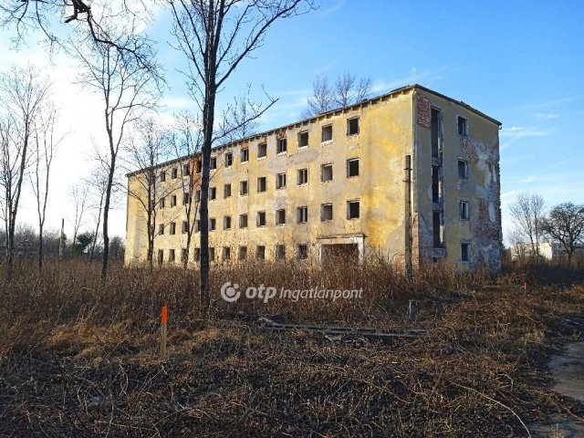 Eladó ipari ingatlan, Veszprémben 400 M Ft / költözzbe.hu