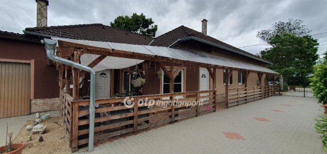 Eladó családi ház, Egeralján 58.9 M Ft, 3+1 szobás