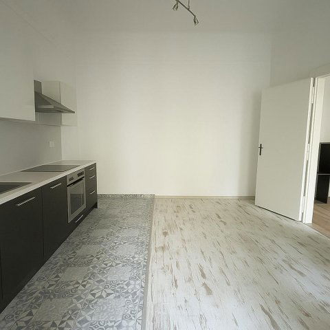 Kiadó téglalakás, albérlet, VI. kerületben, Székely Bertalan utcában