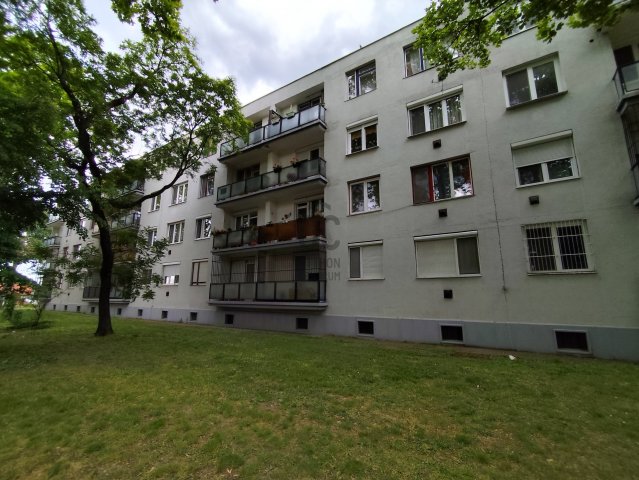 Eladó téglalakás, Kecskeméten 34.99 M Ft, 1 szobás