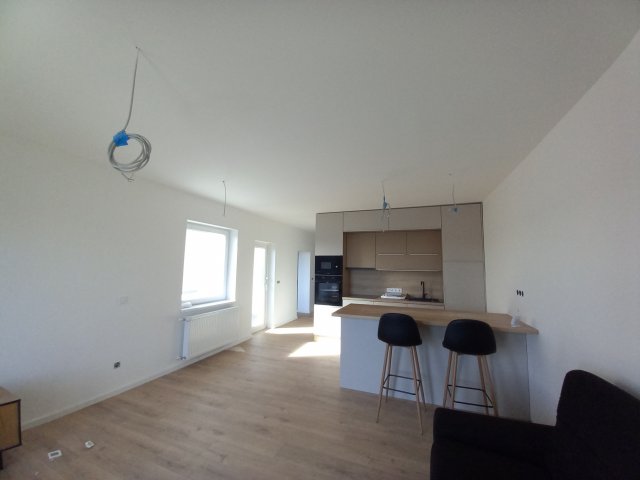 Eladó családi ház, Pécsett, Hársfa úton 89.9 M Ft, 3 szobás