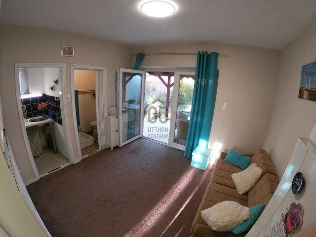 Eladó nyaraló, Balatonbogláron 44.9 M Ft, 3 szobás