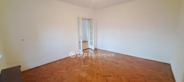 Eladó családi ház, Medgyesegyházán 24 M Ft, 2 szobás