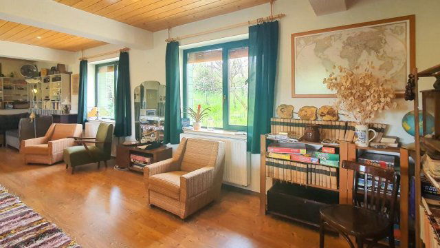 Eladó üzlethelyiség, Lispeszentadorjánban 360 M Ft