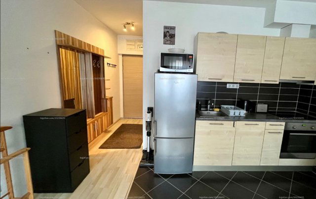 Kiadó téglalakás, albérlet, VIII. kerületben, Corvin sétányon