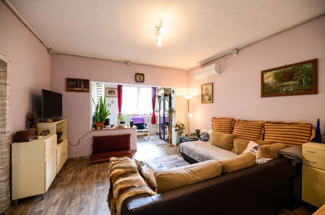 Eladó családi ház, Siófokon 95.5 M Ft, 5 szobás