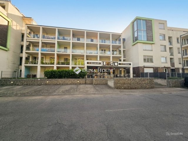 Eladó téglalakás, Balatonlelleén 119 M Ft, 3 szobás