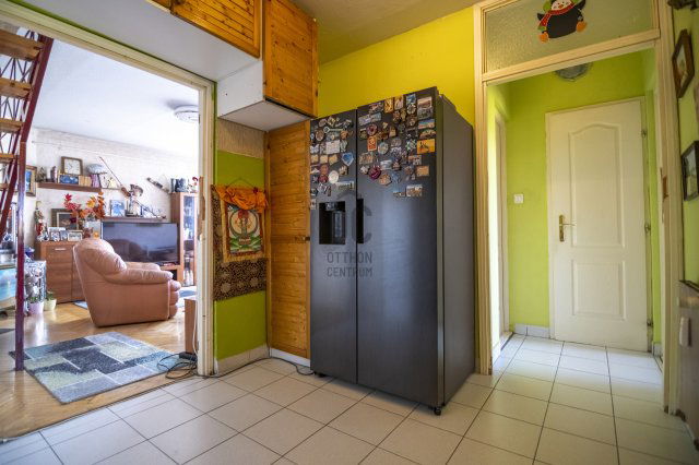 Eladó panellakás, Budapesten, IV. kerületben 99.8 M Ft, 4 szobás