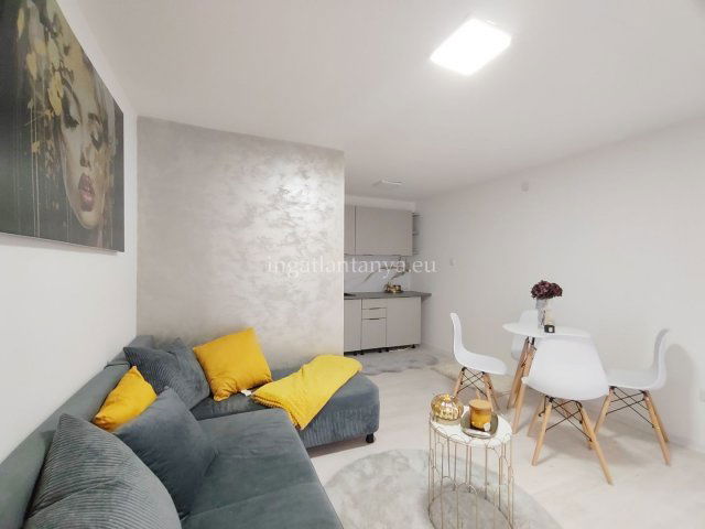 Eladó iroda, Budapesten, III. kerületben 30 M Ft, 1 szobás